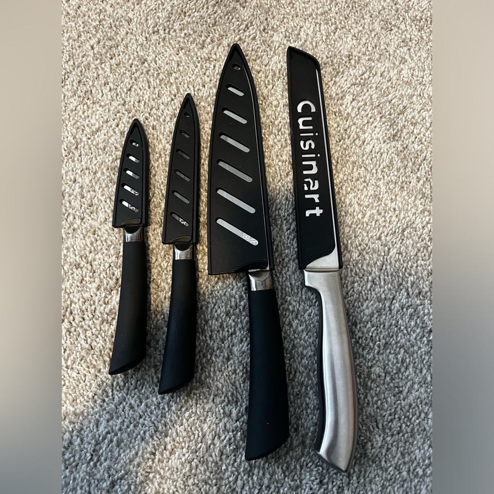 set of kitchen knives